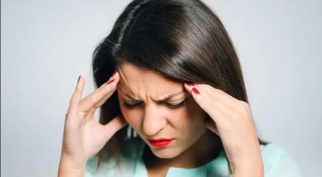 विटामिन डी की कमी से बार-बार होता है सिर में दर्द, हो सकते हैं माइग्रेन का शिकार
