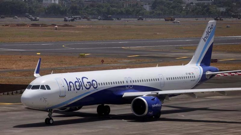 इंडिगो ने हवाई किराए में की बढ़ोतरी, लेगरूम के लिए 2,000 रुपए तक लिया जाएगा चार्ज